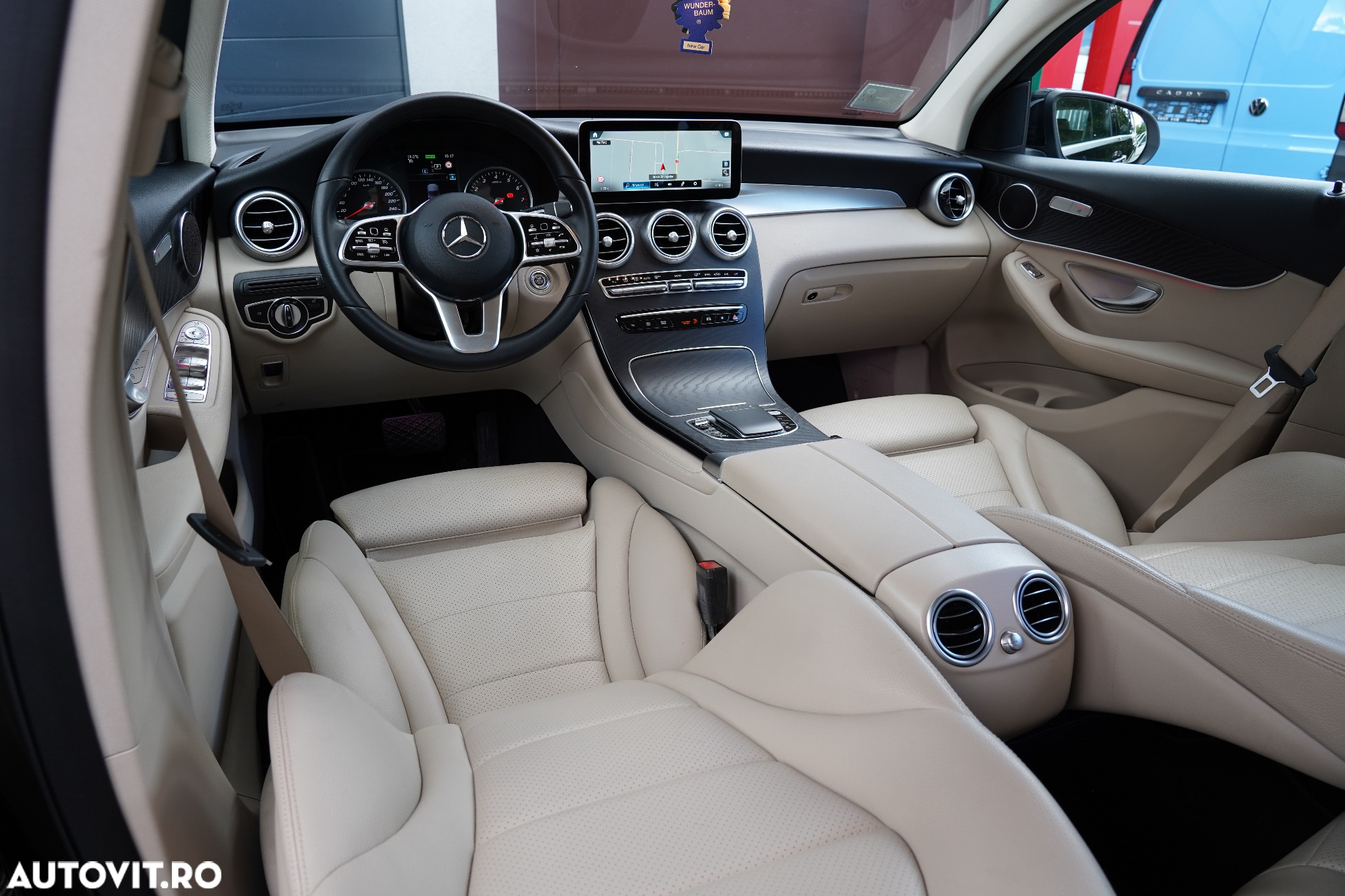 Mercedes-Benz GLC 200 4MATIC MHEV - 25