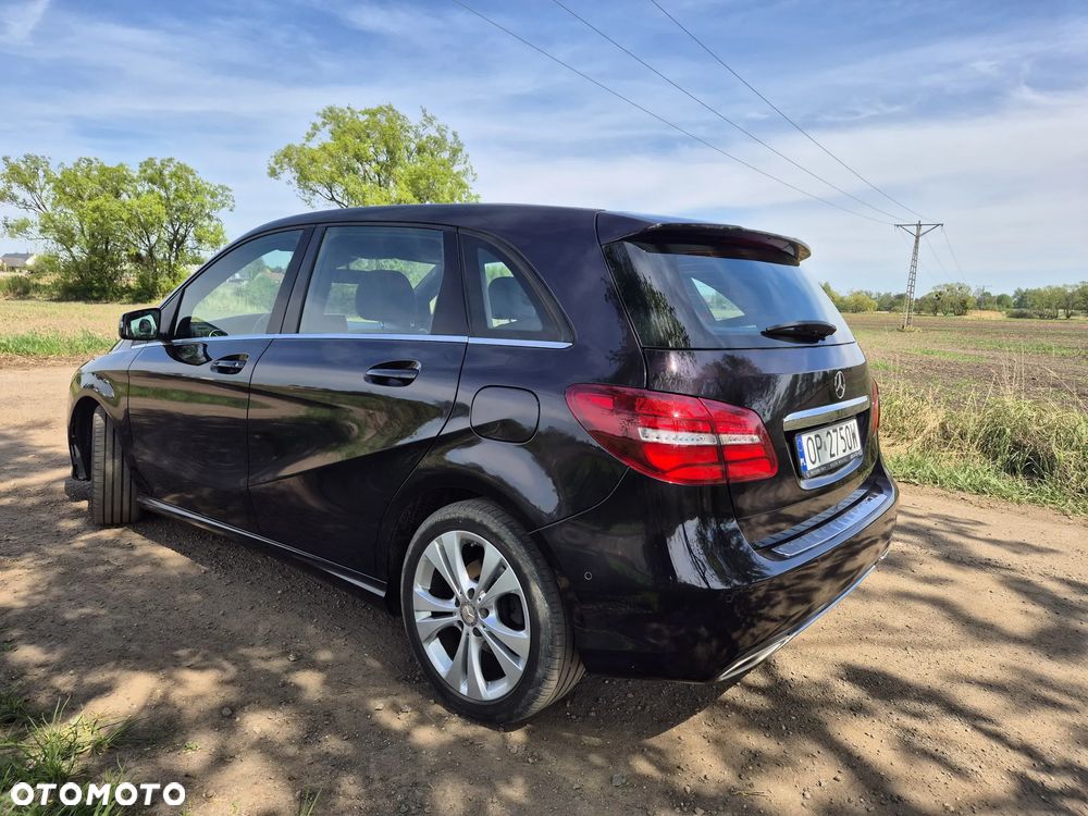 Mercedes-Benz Klasa B 200 7G-DCT UrbanStyle Edition - 10