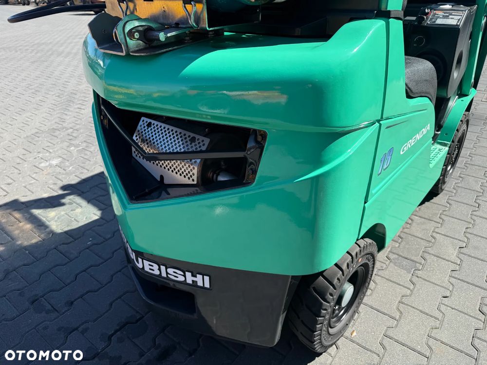Mitsubishi FG18N - 14