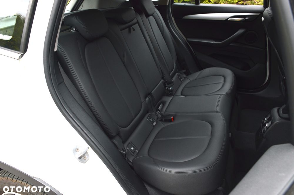 BMW X1 - 28