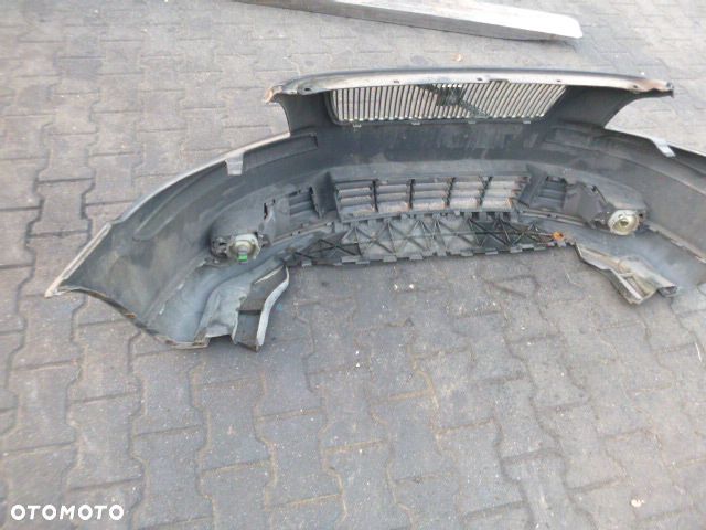 ZDERZAK PRZÓD PRZEDNI VOLVO V50 - 22