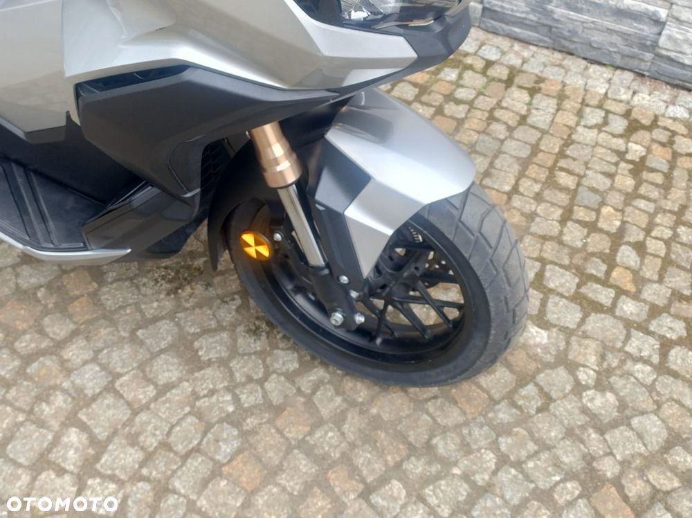 Honda X-ADV - 11