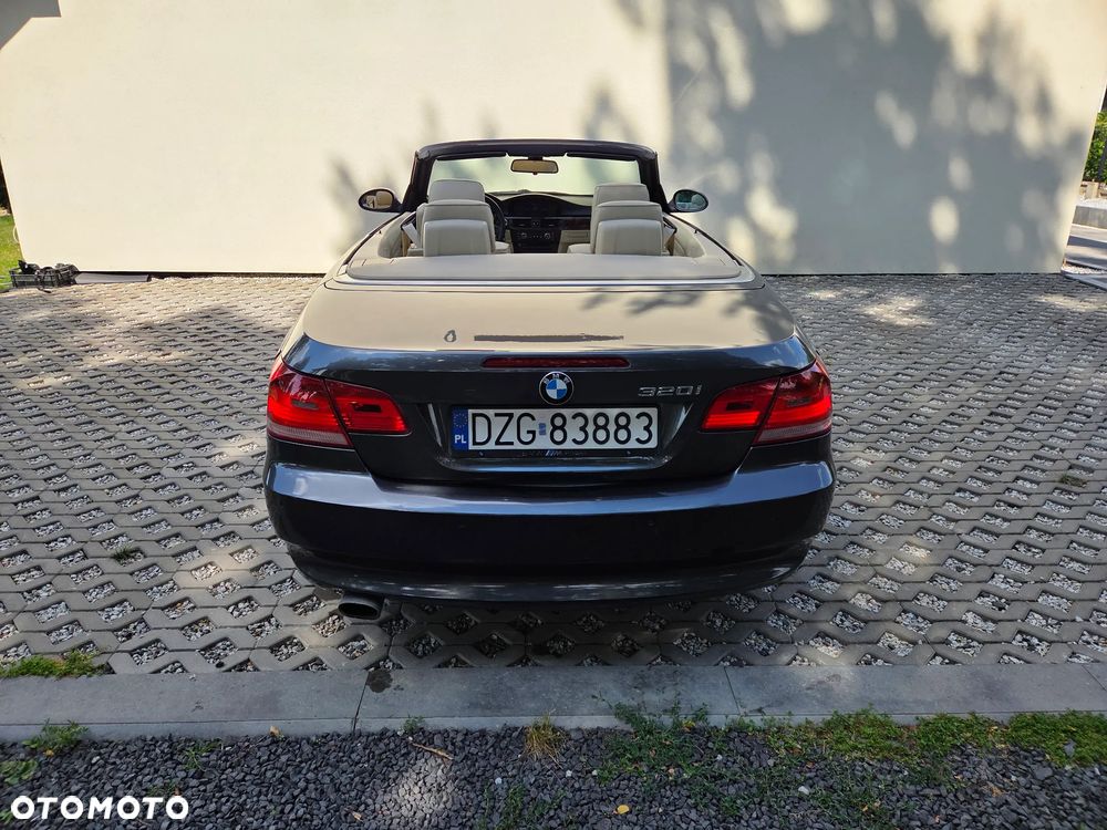 BMW Seria 3 320i Edition Exclusive - 10