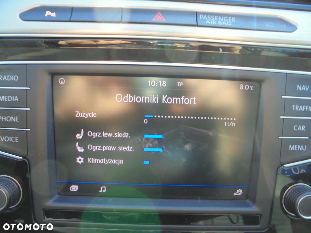 Volkswagen Passat Variant 2.0 TDI SCR BlueMotion Highline - 37