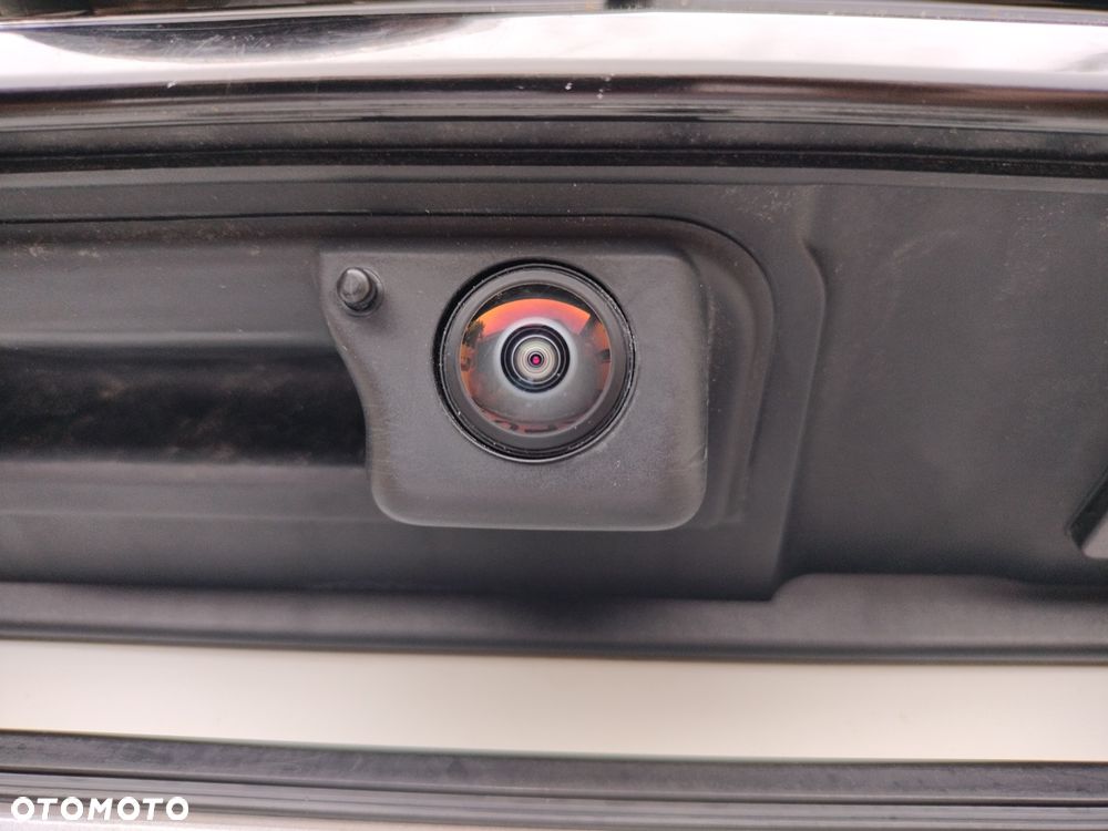 Volkswagen Passat - 15