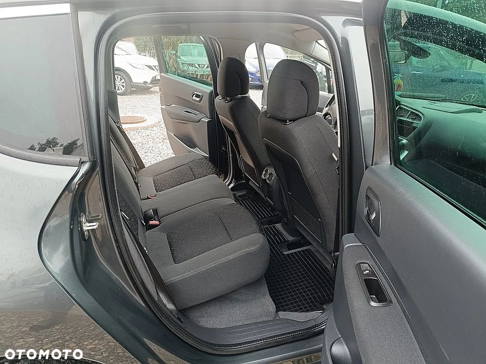 Peugeot 3008 2.0 BlueHDi Allure S&S - 14