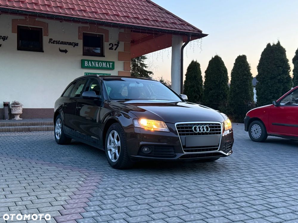 Audi A4 Avant 2.0 TDI DPF Attraction - 9
