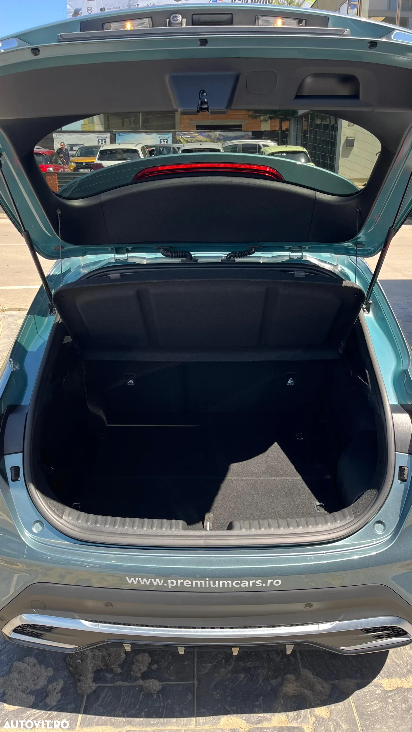 Kia XCeed 1.6 GDI 6DCT PHEV Vision - 13