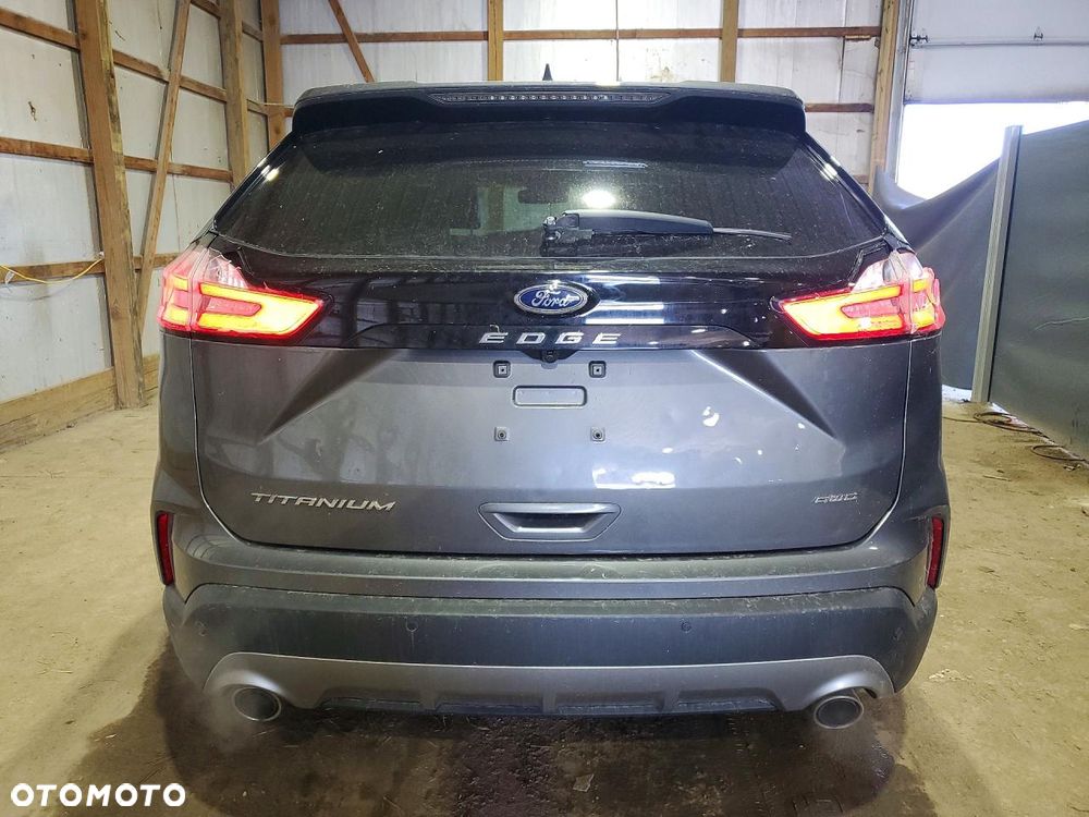 Ford Edge - 6