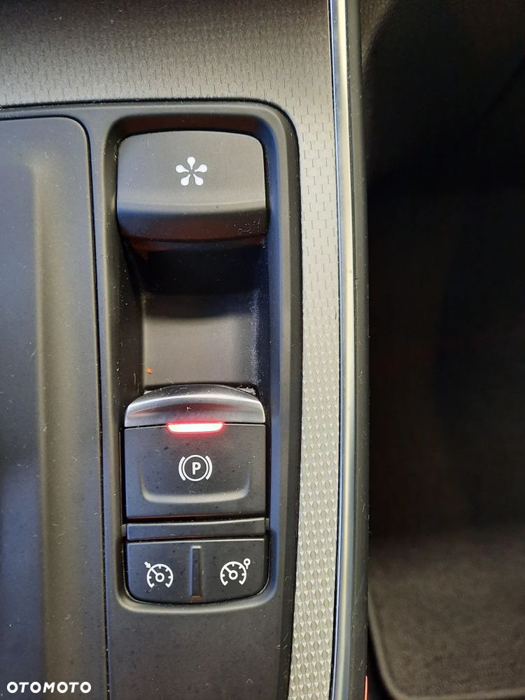 Renault Grand Scenic - 24