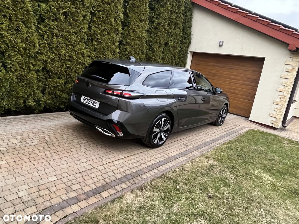 Peugeot 308 - 40