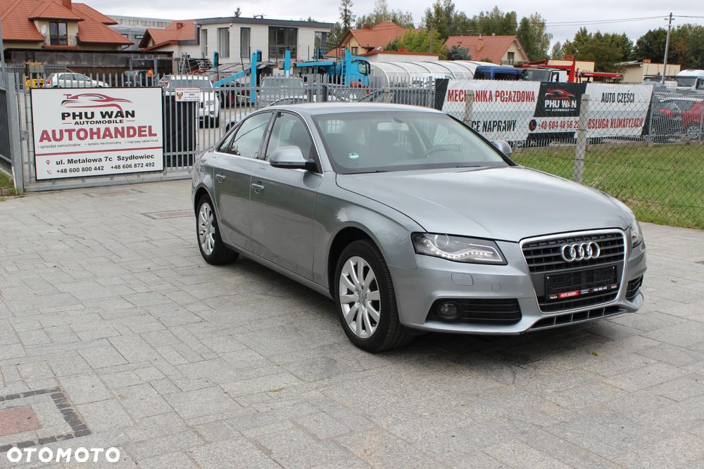 Audi A4 - 1