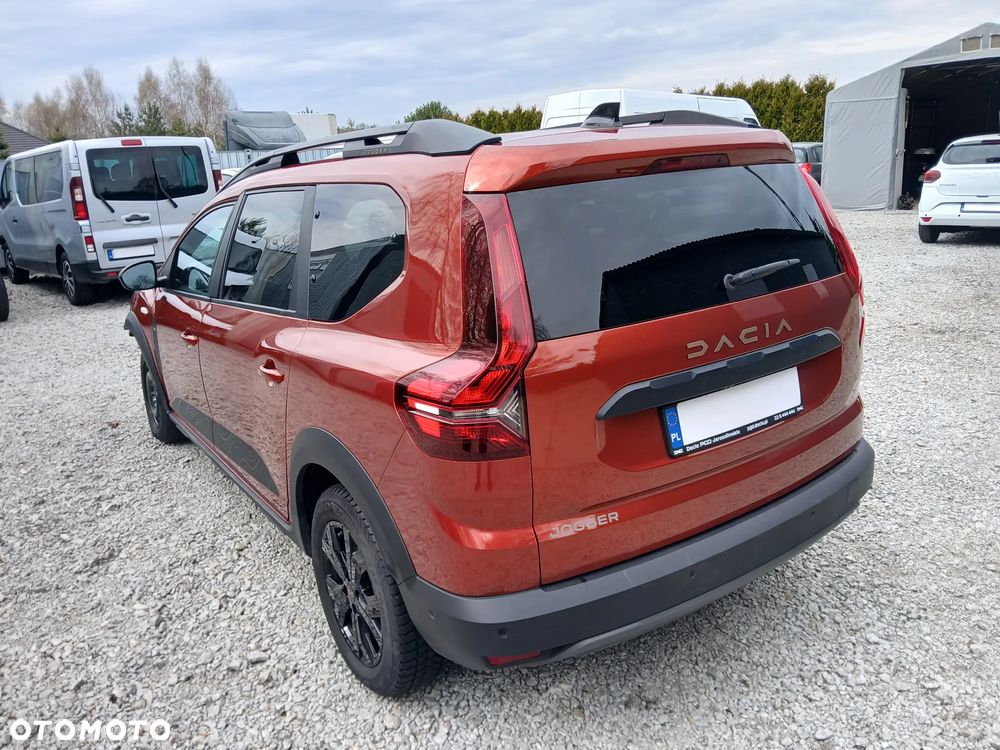 Dacia Jogger 1.0 TCe Extreme 7os - 15