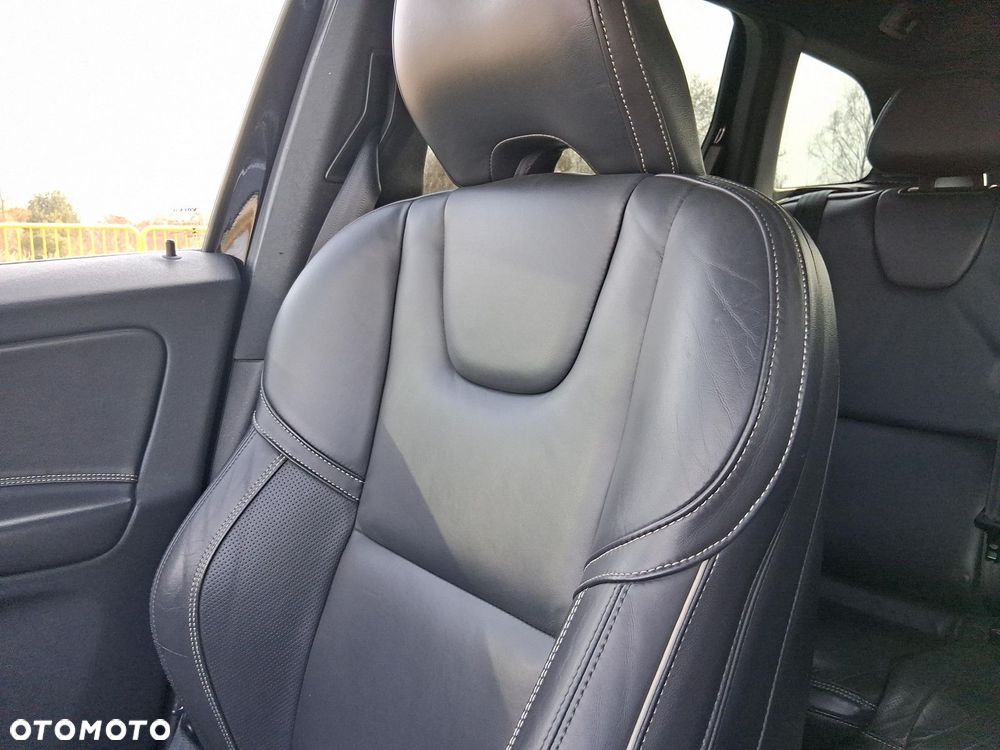 Volvo XC 60 - 19