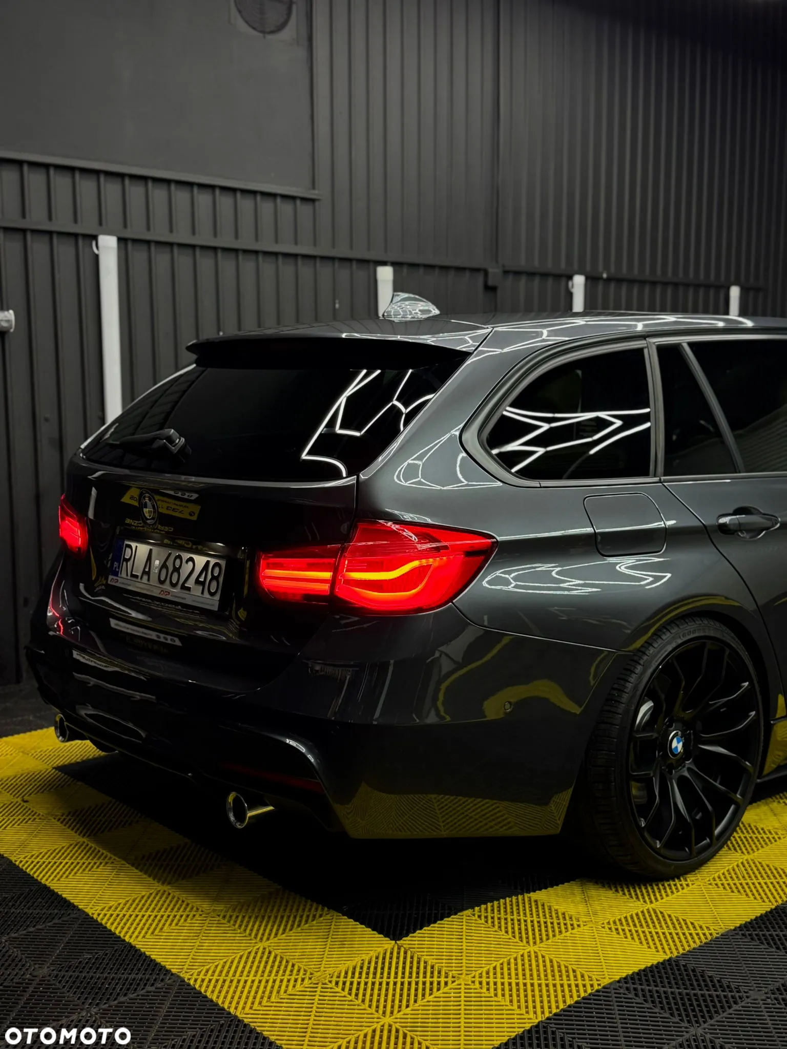 BMW Seria 3 - 2