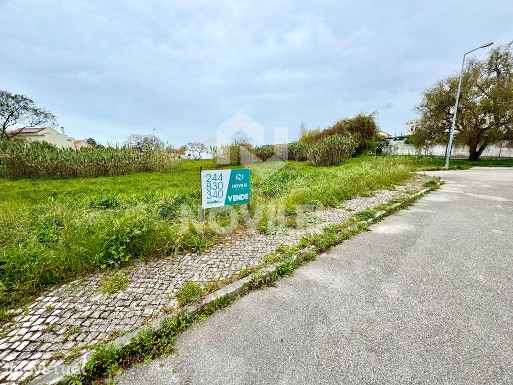 Lote de Terreno para construção de Moradia Unifamiliar no centro da... - Grande imagem: 4/5