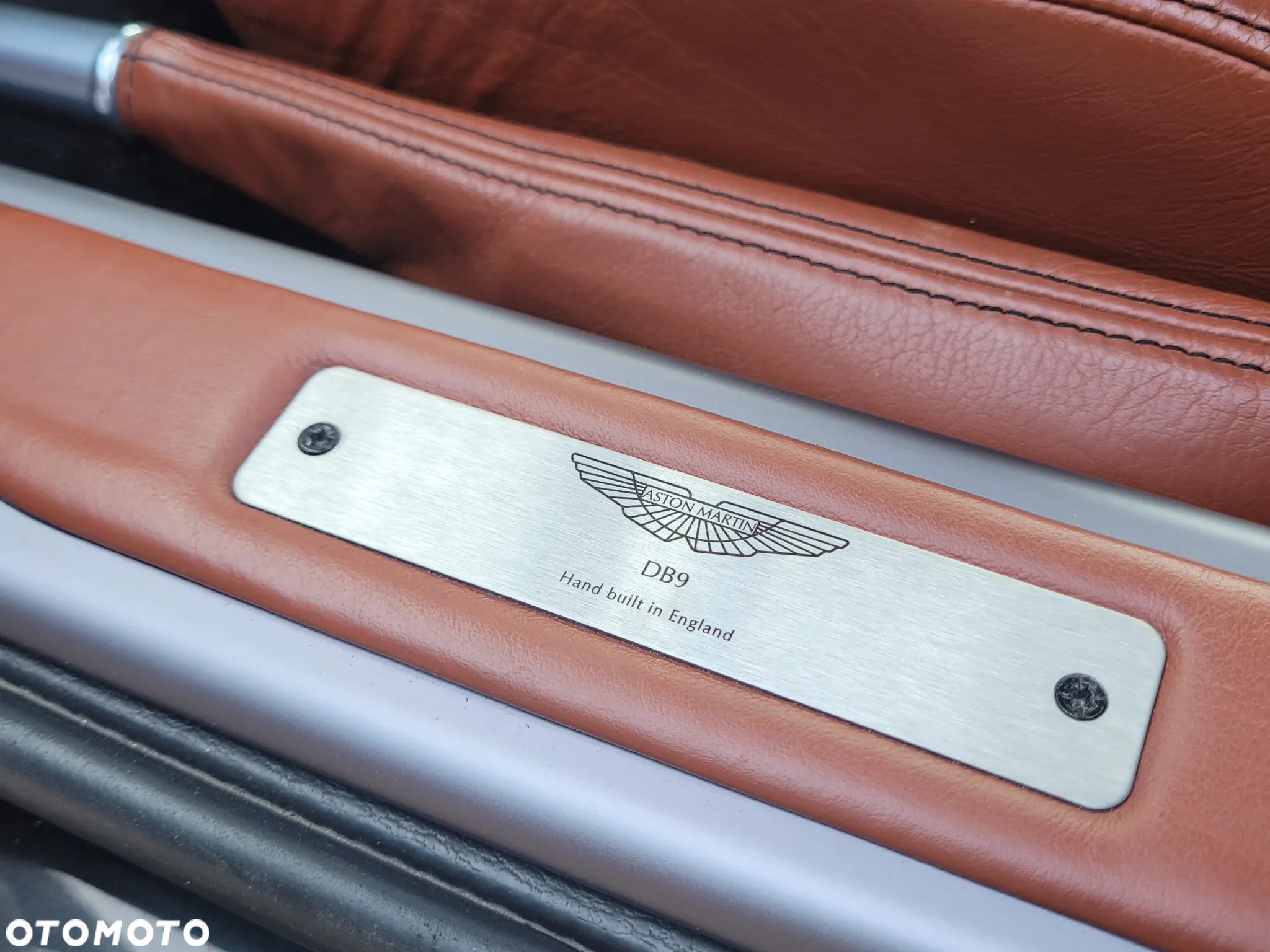 Aston Martin DB9 Coupe Touchtronic - 19