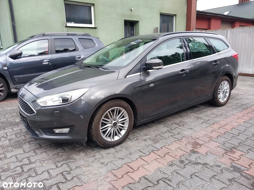 Ford Focus 1.5 TDCi DPF Start-Stopp-System ST-Line - 19