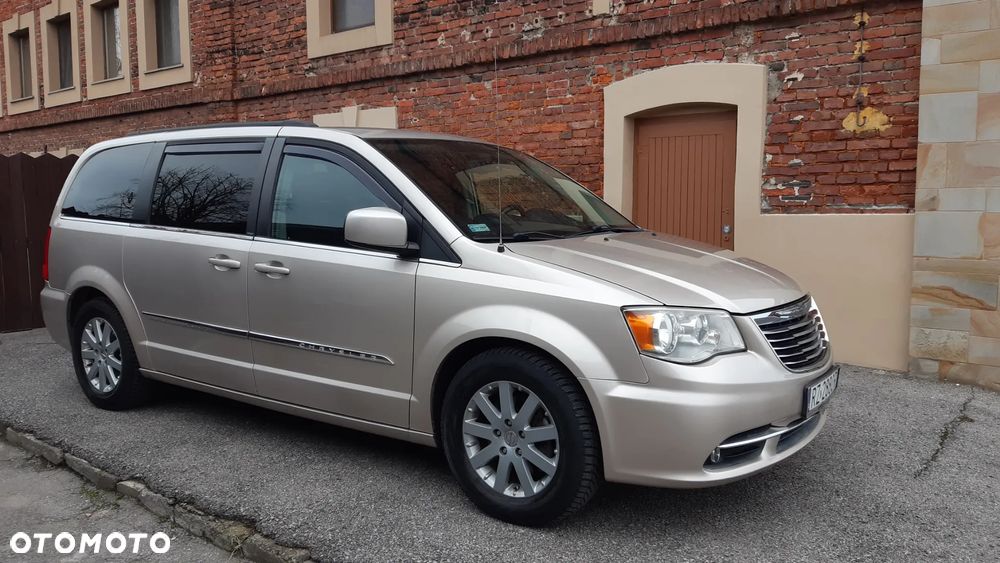 Chrysler Town & Country 3.6 Touring - 1