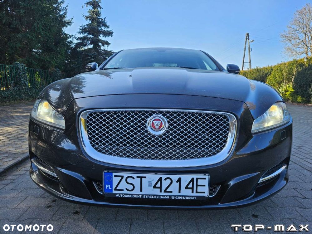 Jaguar XJ - 4