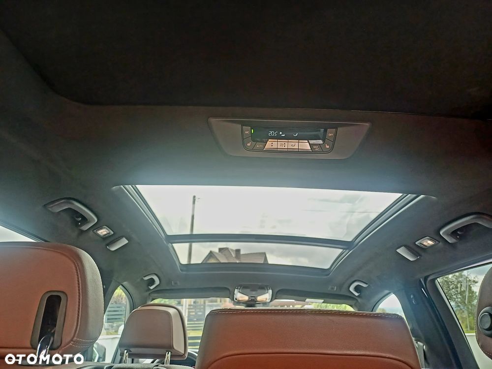 BMW X7 - 26