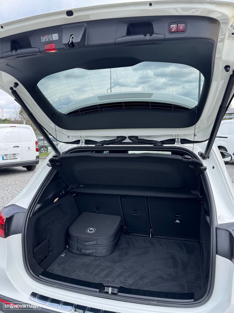 Mercedes-Benz GLA 250 e 8G-DCT AMG Line Advanced Plus - 28