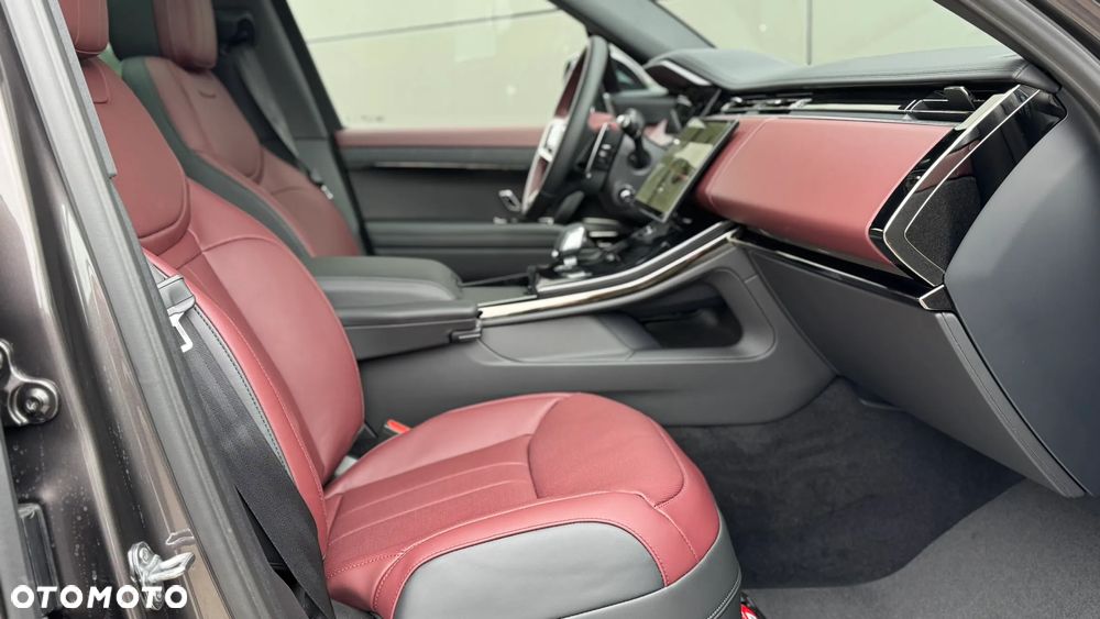 Land Rover Range Rover Sport S 3.0 D300 mHEV Dynamic SE - 11