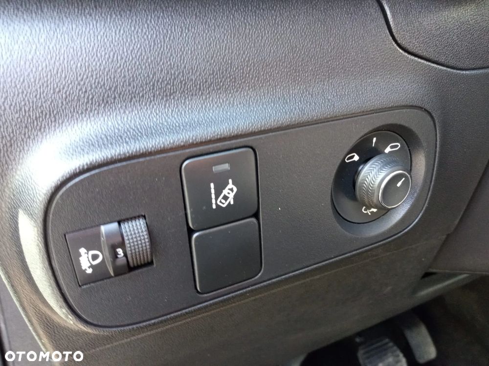 Citroën C3 Pure Tech 83 S&S SHINE PACK - 23