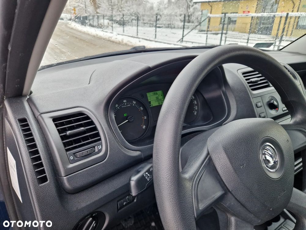 Skoda Fabia 1.4 16V Family - 24