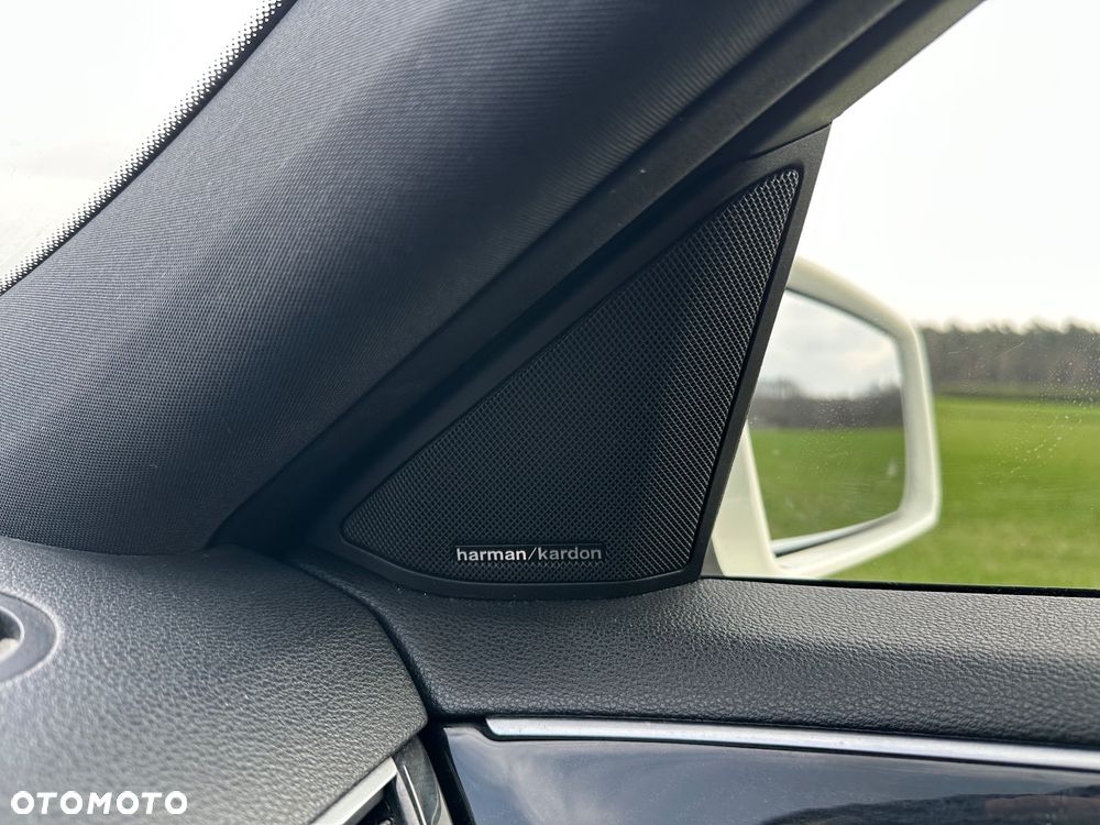 Mercedes-Benz Klasa E 350 4-Matic Avantgarde - 23