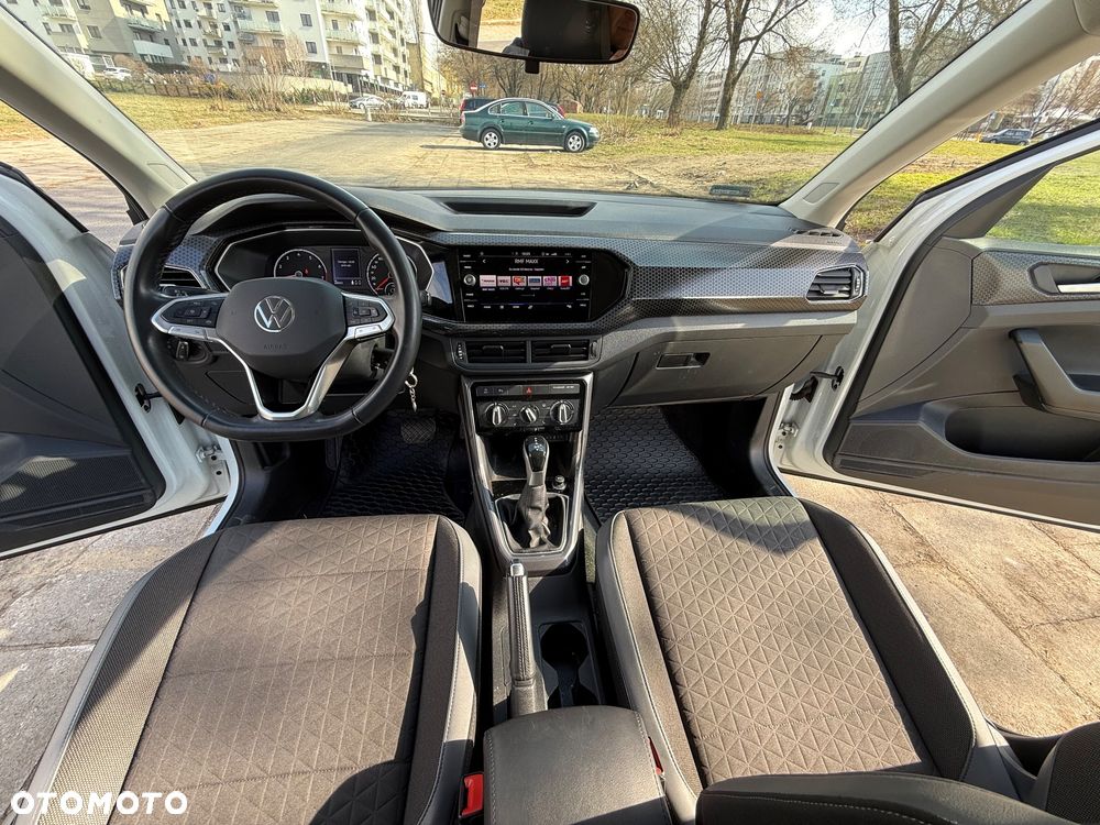 Volkswagen T-Cross 1.0 TSI Style DSG - 9