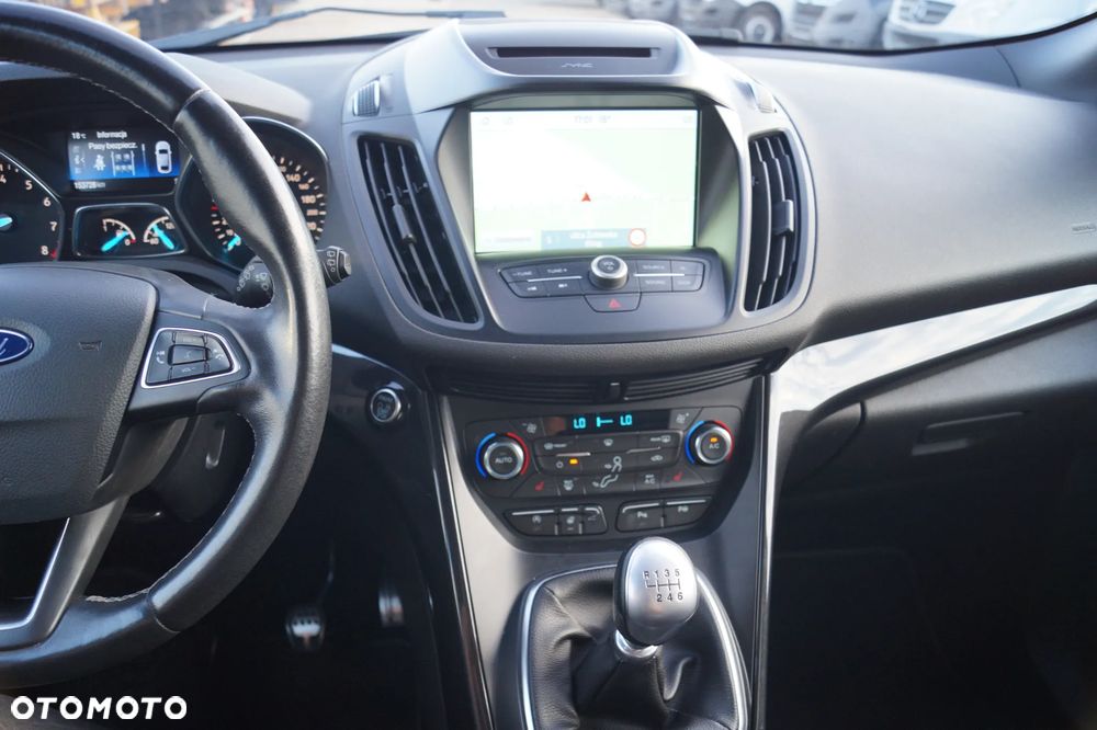 Ford Kuga 1.5 EcoBoost FWD ST-Line Black ASS MMT6 - 19
