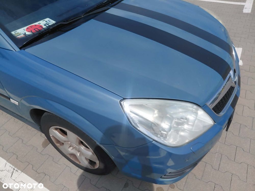 Opel Vectra 1.9 CDTI Essentia - 4