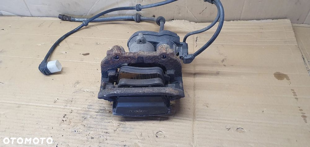 Zacisk hamulcowy prawy tył tylny prawy Mercedes GL X166 W166 AMG - 6