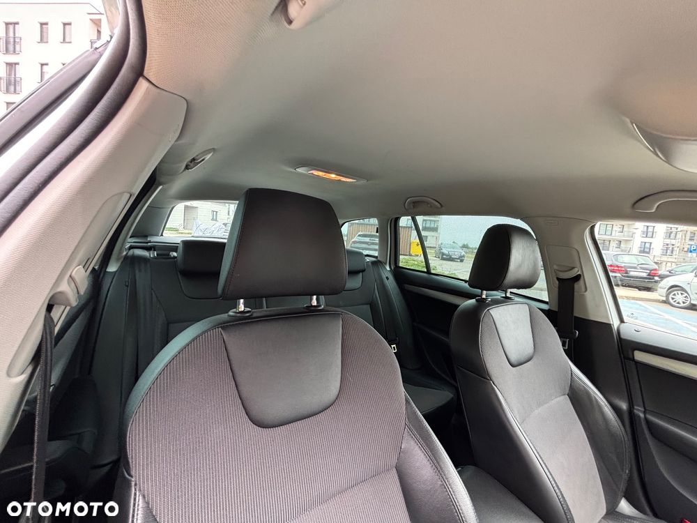 Skoda Octavia 1.6 TDI Active - 11