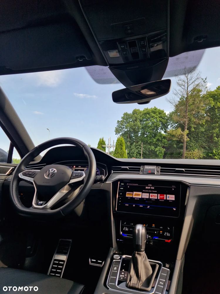 Volkswagen Passat 2.0 TDI SCR DSG Business - 11