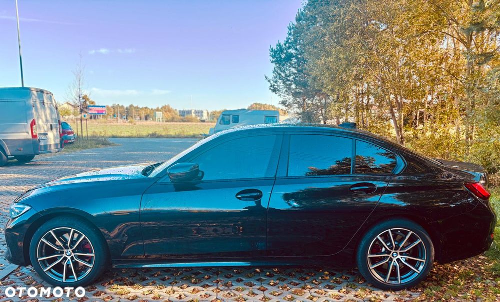 BMW Seria 3 2022 photo 4