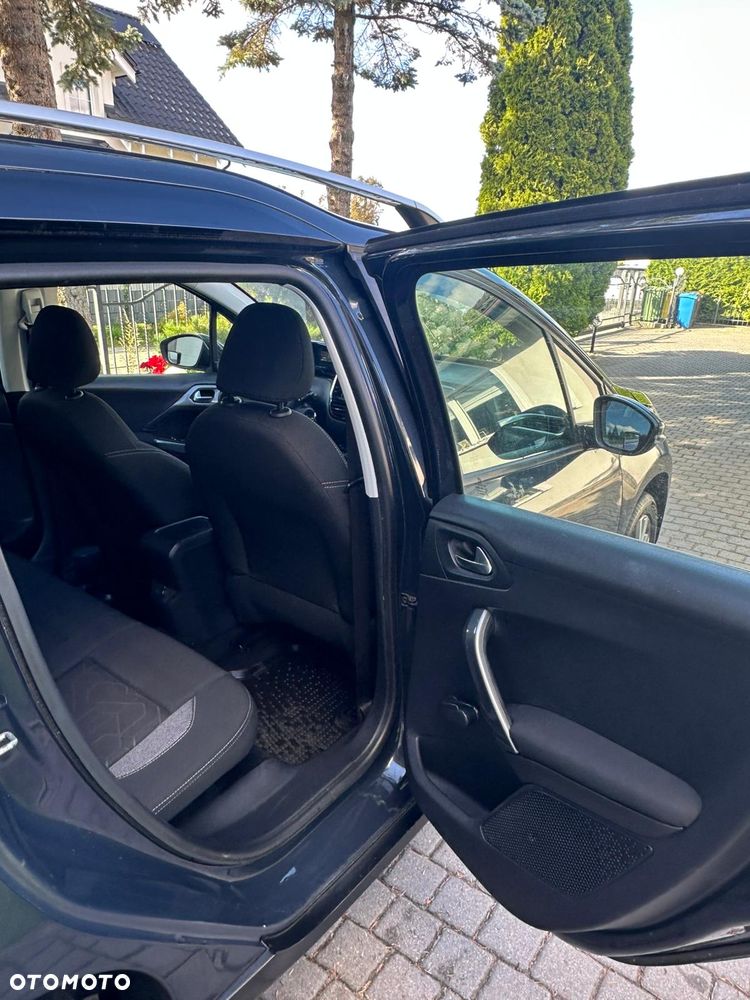 Peugeot 2008 82 e-VTI ETG5 Active - 32