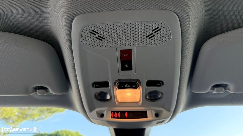 Peugeot 2008 PureTech 100 Style - 28