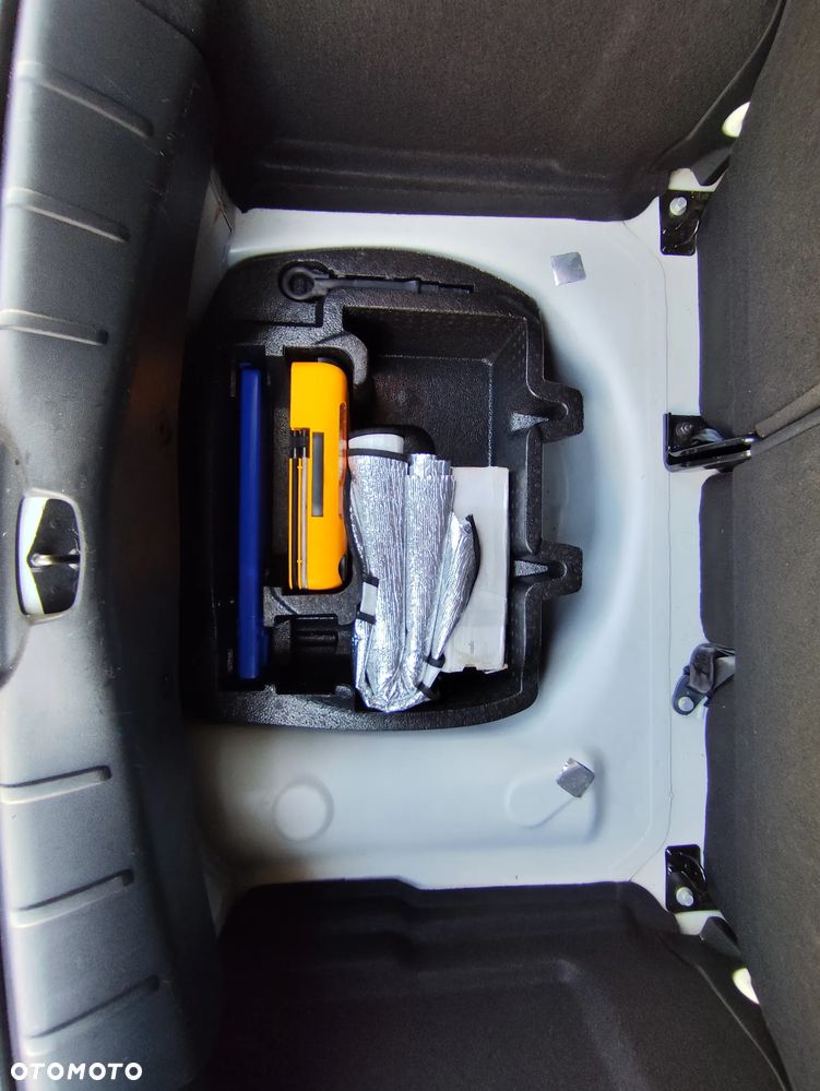 Citroën C3 Pure Tech 82 Stop & Start ETG Selection - 14