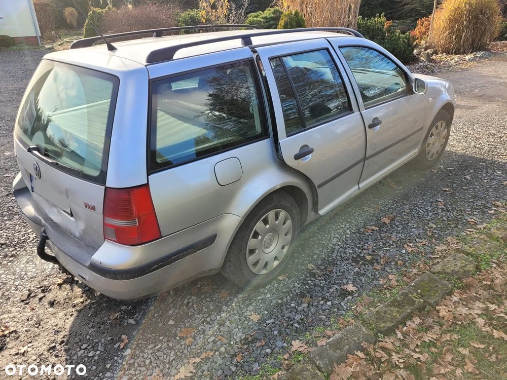 Volkswagen Golf Variant - 2