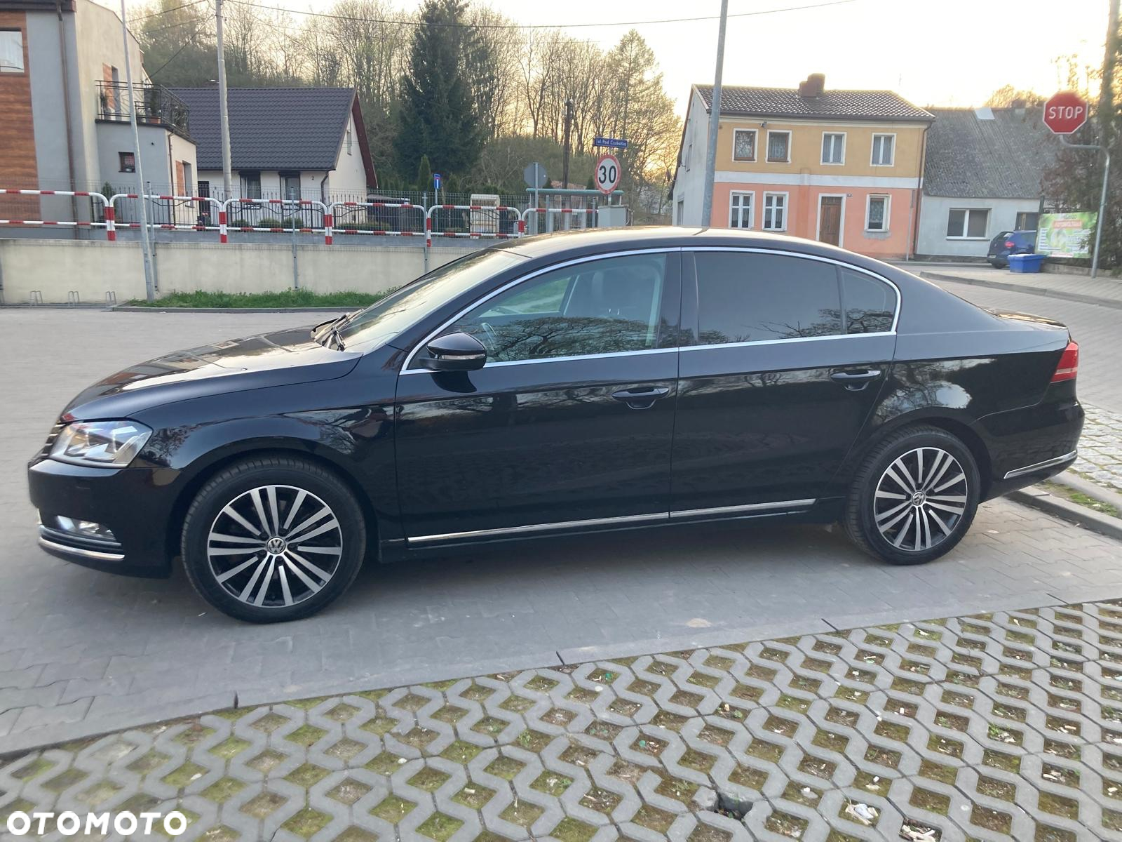 Volkswagen Passat 2.0 TDI Comfortline DSG - 3