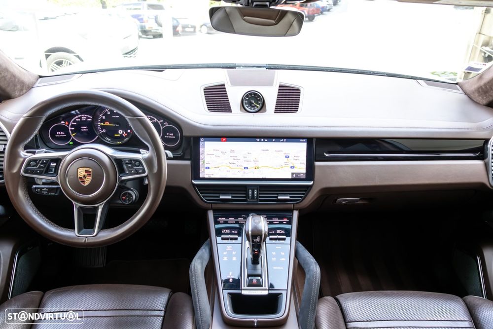 Porsche Cayenne Coupé E-Hybrid - 18