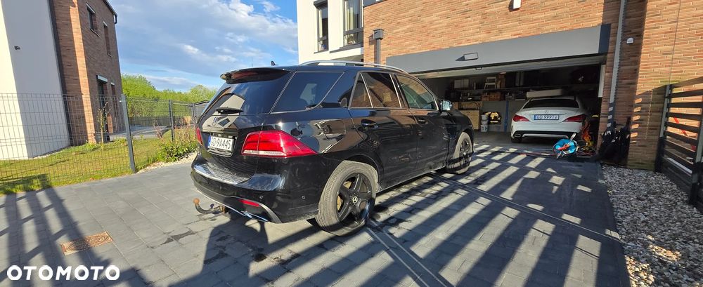 Mercedes-Benz GLE 250 d 4-Matic - 6