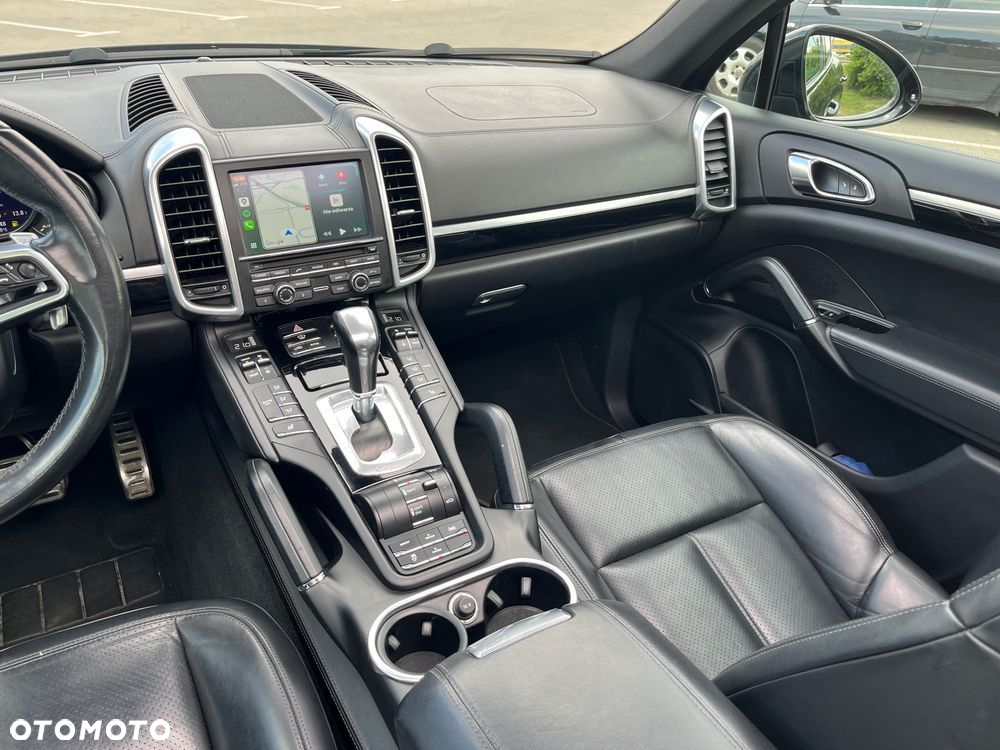 Porsche Cayenne Tiptronic S - 23