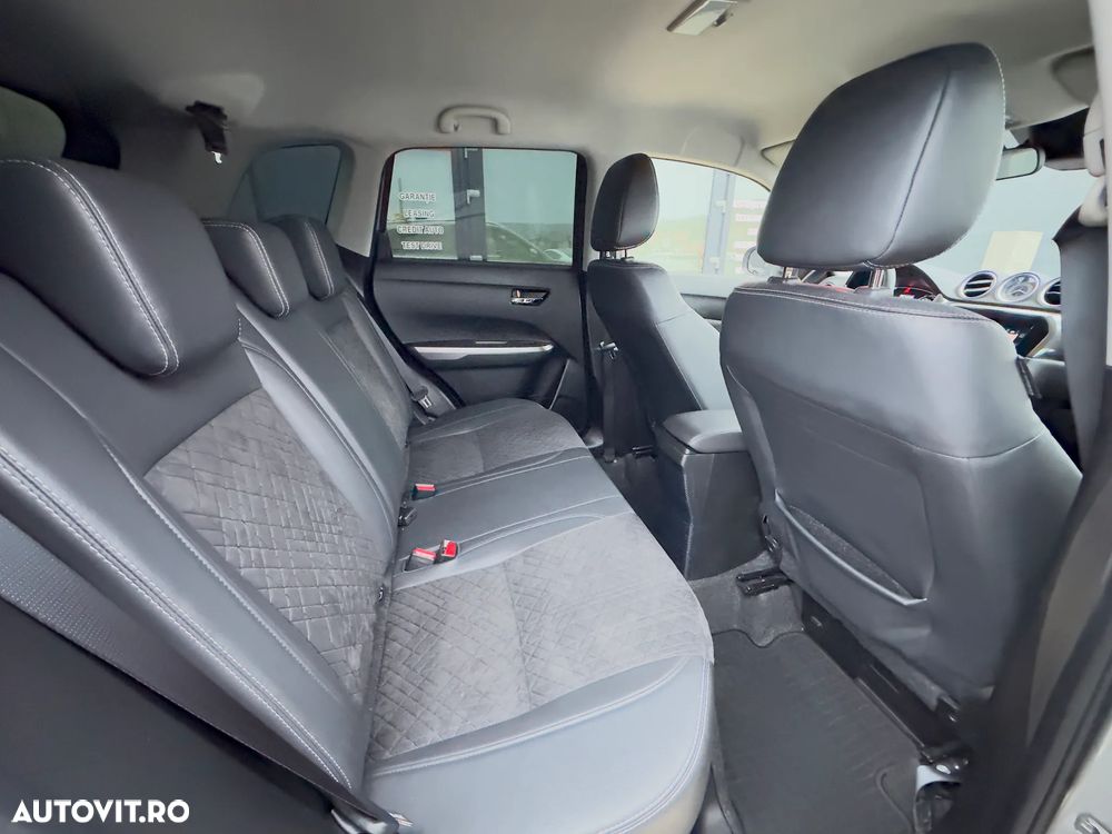 Suzuki Vitara 1.4 Boosterjet Mild-Hybrid 6AT Passion - 17