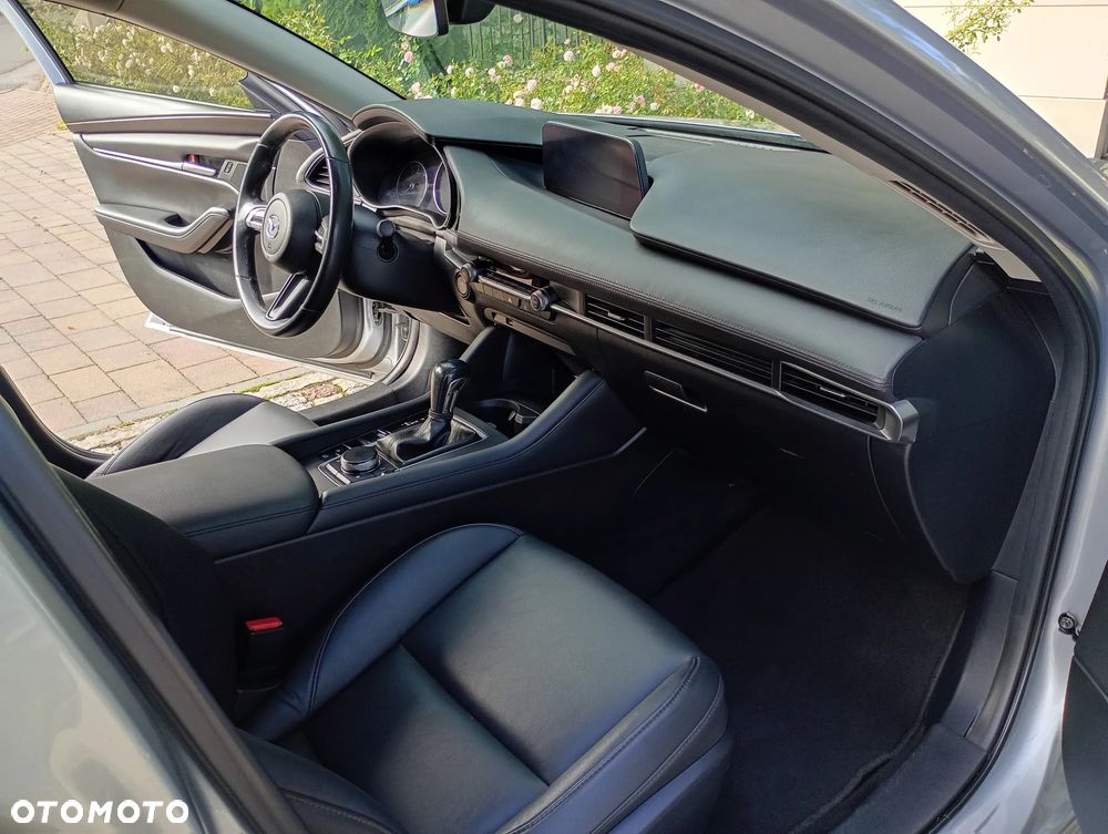 Mazda 3 - 7