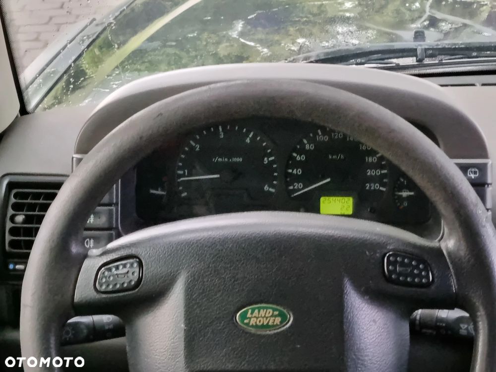 Land Rover Discovery - 21