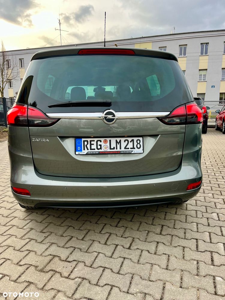 Opel Zafira - 26