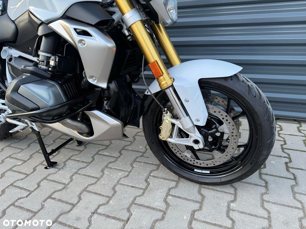 BMW R - 17